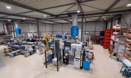 Industrial evaporative cooling for the metal industry