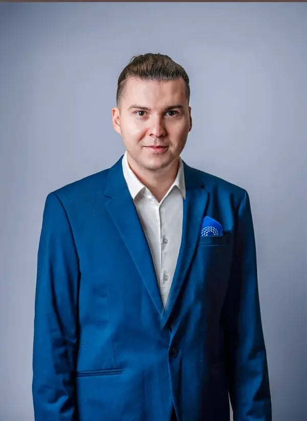 Bence Arnóczki Oxyma